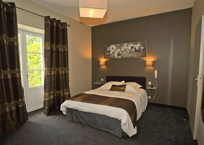 Domaine Du Griffier Hotel 3*